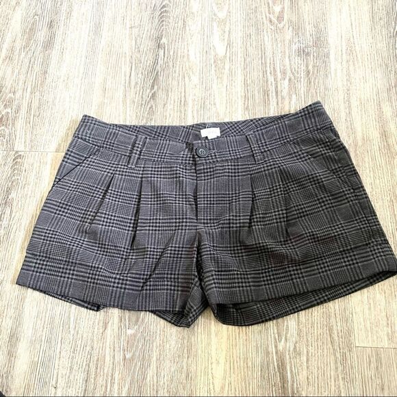 Frenchi plaid grey shorts - Picture 9 of 14